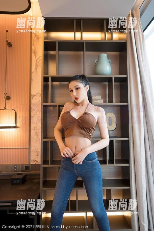 Feilin嗲囡囡 - 原图：要想在家也能养成那种气质，施忆佳KITTY的瑜伽有妙招