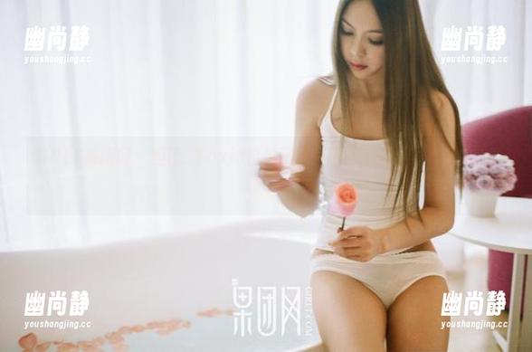 GIRLT果团网-妲己_Toxic GIRLT果团网 - 妲己_Toxic白丝演绎:高清合集,犹如细腻的水彩画