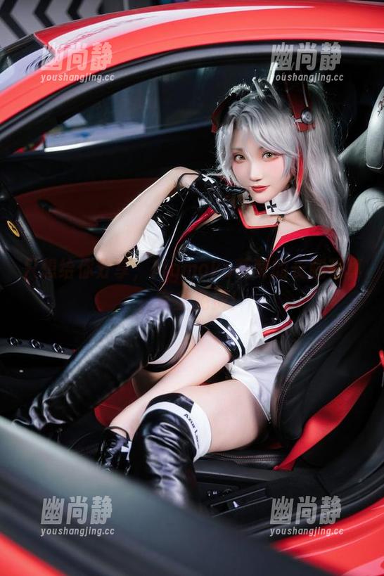 只想给你分享，Momoko葵葵的长腿写真，完全免费！