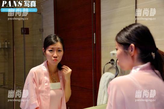 PANS写真-薇妮 PANS写真 - 薇妮吊带写真精选,开卷有惊喜,一定会让你对吊带的理解更进一步!