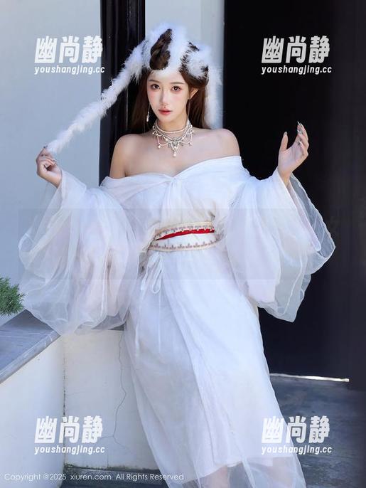 Xiuren秀人网 - 小逗逗带你漂流：修女的最新图集，别错过哦！