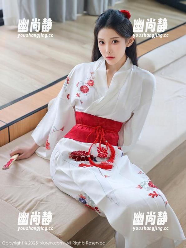 Xiuren秀人网-程程程 Xiuren秀人网 - 在这高清黑丝中,程程程无意中把“优雅”写在了身上,难道对黑丝有特别的嗜好吗?