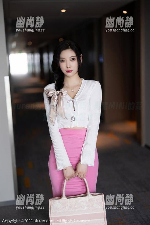 Xiuren秀人网-肉晴MINI Xiuren秀人网 - 透明吗?肉晴MINI的高清写真给我答案了!
