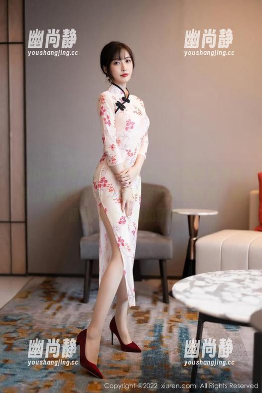 Xiuren秀人网-诺诺Nono Xiuren秀人网 - 从未见过的定制泳装写真,诺诺Nono到底哪来的这股自信,别跟我说是泳衣的原因~