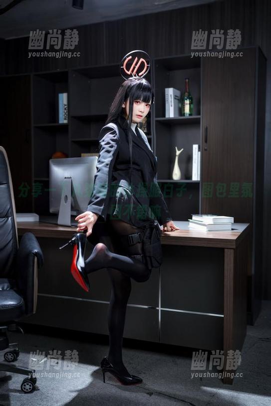九柒喵 分享一下九柒喵的体操服白子,图包里氛围不错嘛