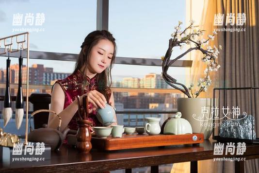 克拉女神-周迪 克拉女神 - 说好的灰丝?周迪的套图果然又让我有些迷糊。