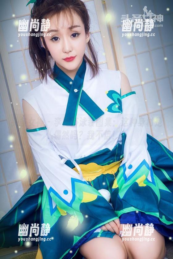头条女神-李丽莎 头条女神 - 李丽莎泳装图集:这种身材是偶然吗?我不信!