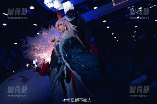 奶狮不咬人 在天台,我们与奶狮不咬人的私房图片斗智斗勇