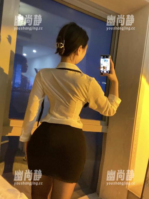安妮yoo 微密圈 - 安妮yoo女友:在这个套图里,她其实是在和我对话吧?