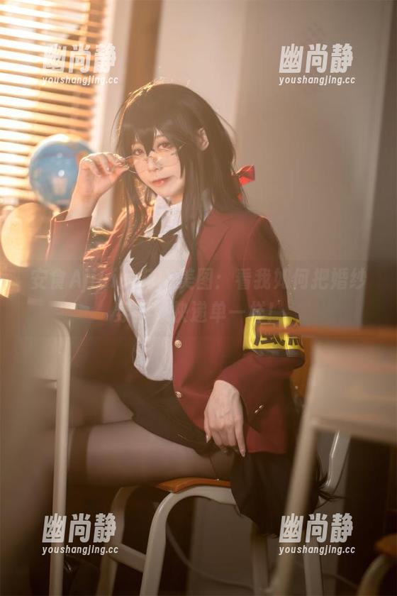 安食Ajiki的花嫁美图：看我如何把婚纱穿得像快递单一样！