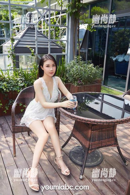 尤蜜荟-抖娘利世 尤蜜荟 - 来自抖娘利世的奶牛派,高清质感,图包里溜滑的大黄牛。