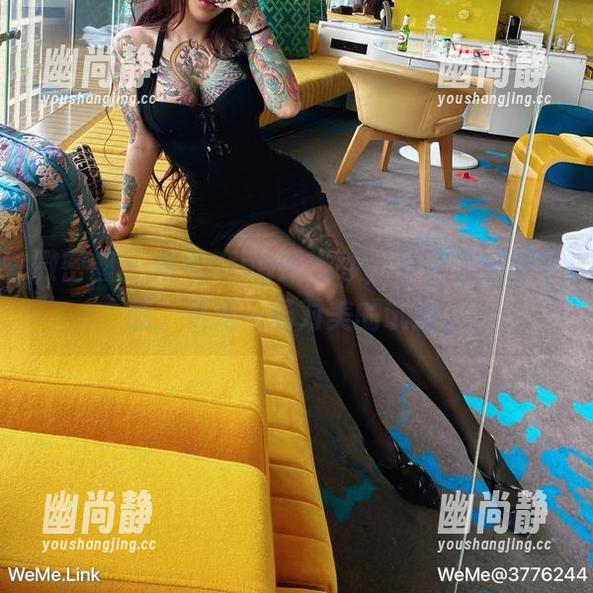 微密圈 - 希希Gina的婚纱，不只是缠绕梦想，更是一场对美的试探。