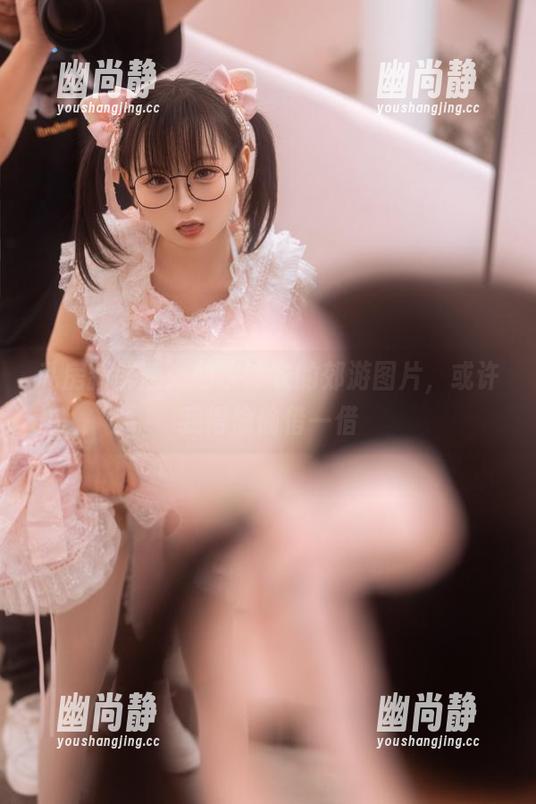 幼水铃衣 私房新鲜感:幼水铃衣的郊游图片,或许我得偷偷借一借