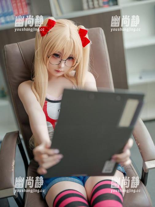 幼水铃衣双人校服，在线图集：这个题材的灵感，来自我们曾经的‘班级统一睡衣’！
