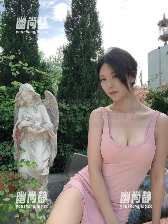 抖娘利世 2022微密圈的最新摄影档案,抖娘利世的独特视角在图库里无限延展!