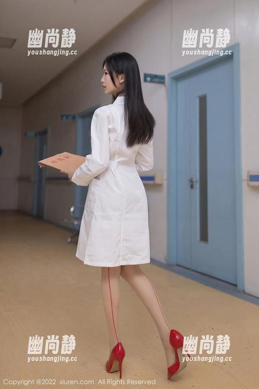 水手服图集总算来了，抖娘利世的下载让人期待，但我一点不懂海！