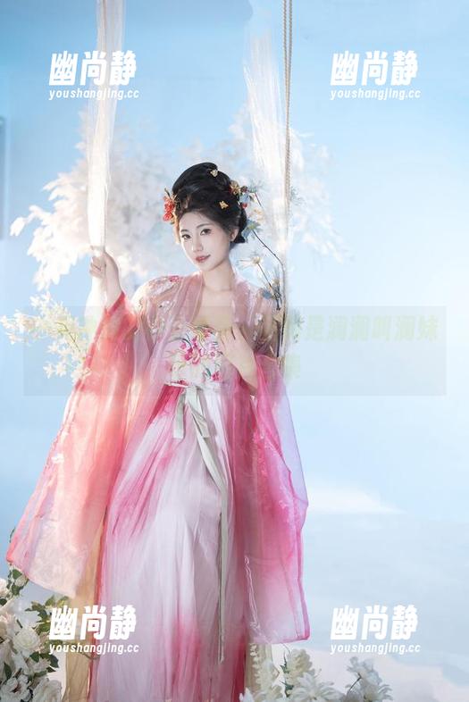 一见钟情的办公桌旁，星澜是澜澜叫澜妹呀的图片合集