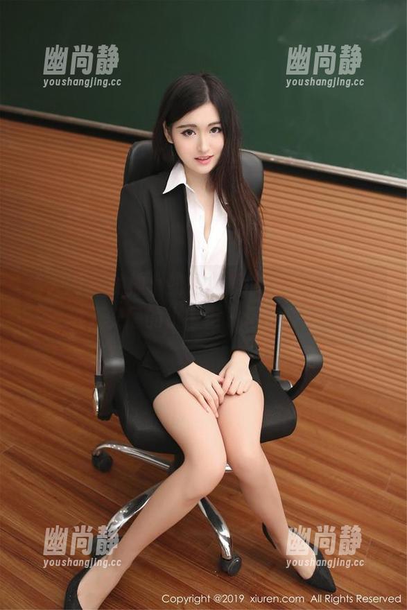 秀人网-柚柚小奶瓶 秀人网 - 柚柚小奶瓶体操服合集:注意,进入安静的小宇宙,记得呼吸!