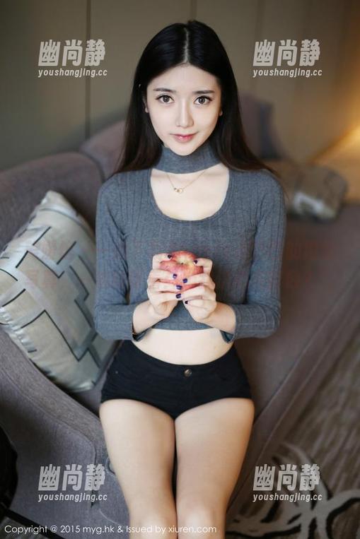 美媛馆 - 一边下载Angela小热巴的肉丝写真，一边咕呀着：“我这心在打鼓？”