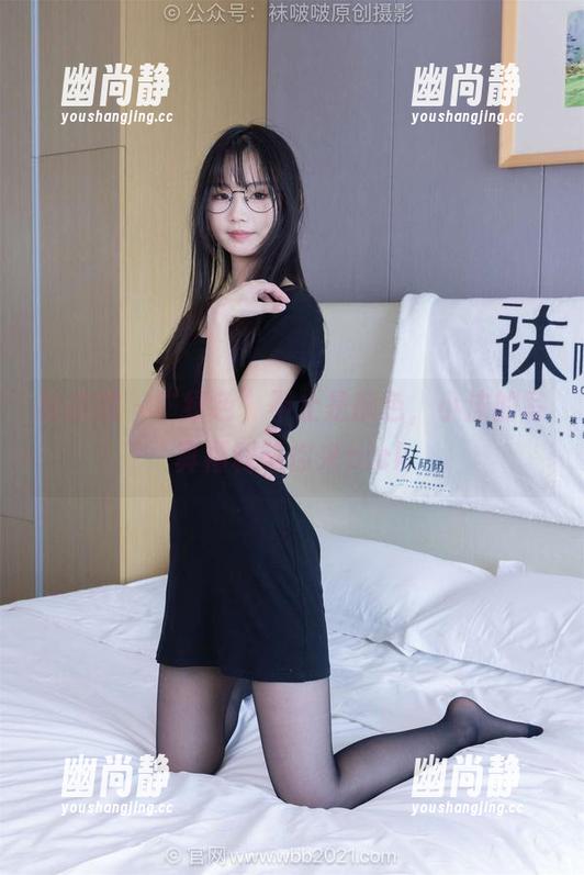 袜啵啵 - “绿色”不止是颜色，小沫的写真福利等你来pick