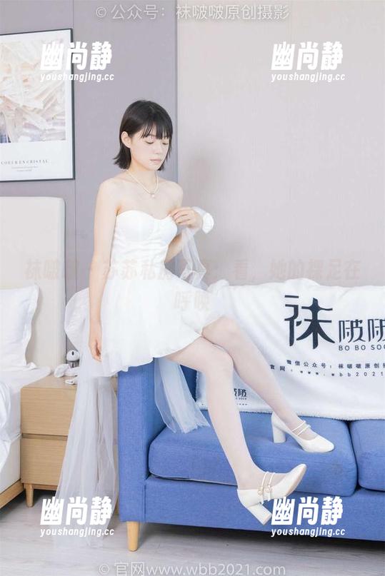 袜啵啵 - 苏苏私房写真：看，她的裸足在呼唤