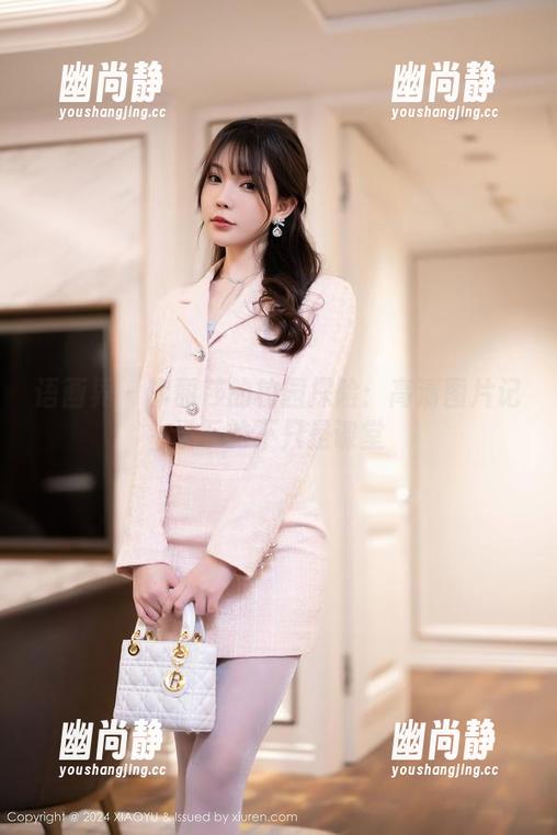语画界-李丽莎 语画界 - 李丽莎的校园探险:高清图片记录下的不只是课堂