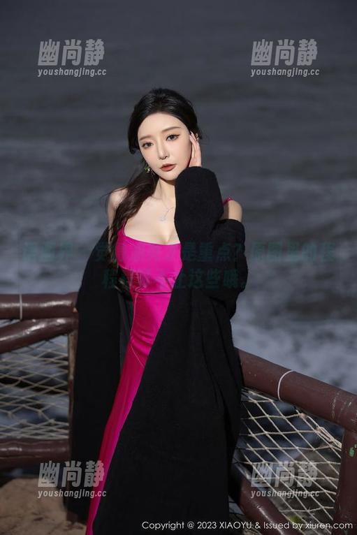 语画界-程程程 语画界 - 觉得油亮才是重点?原图里的程程程可不止这些哦。