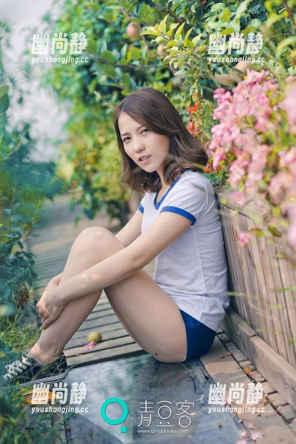 青豆客-孔一红 青豆客 - 当网盘的美丽与孔一红的比基尼相遇,画风突变,哈哈!